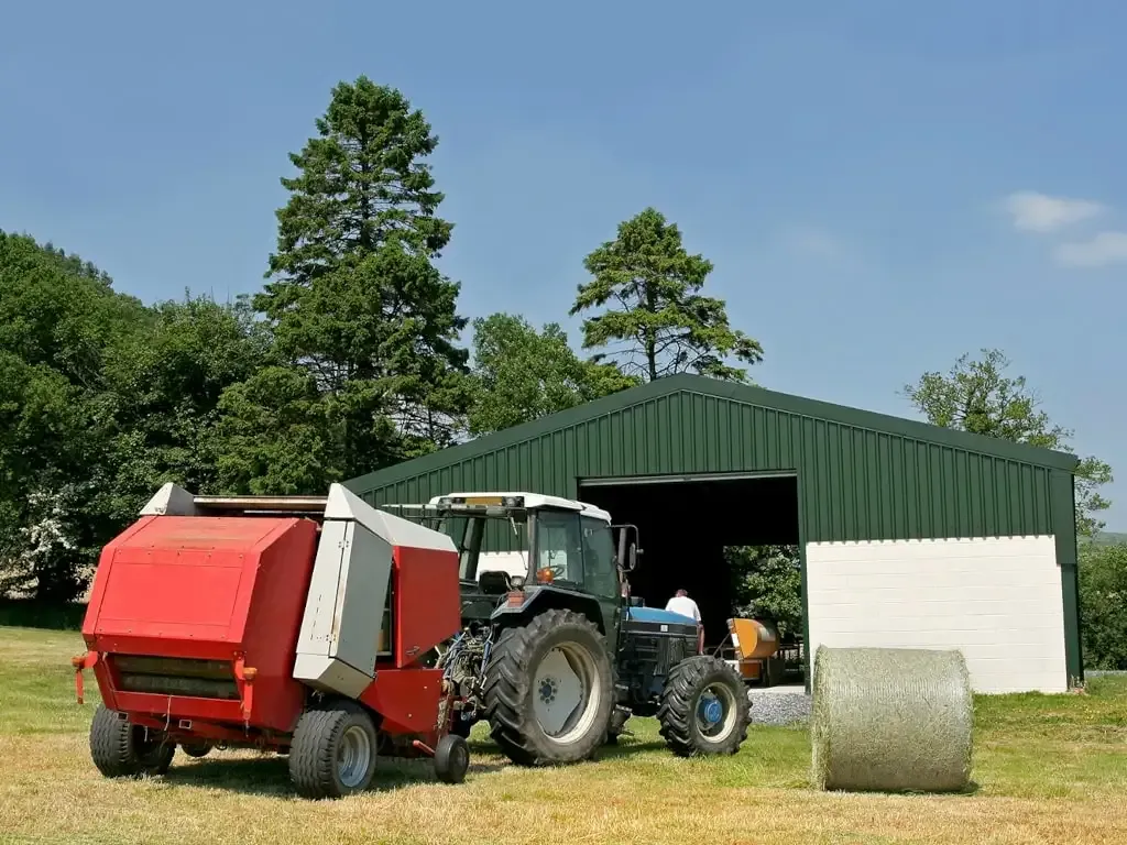 Custom Metal Barns & Agricultural Buildings image
