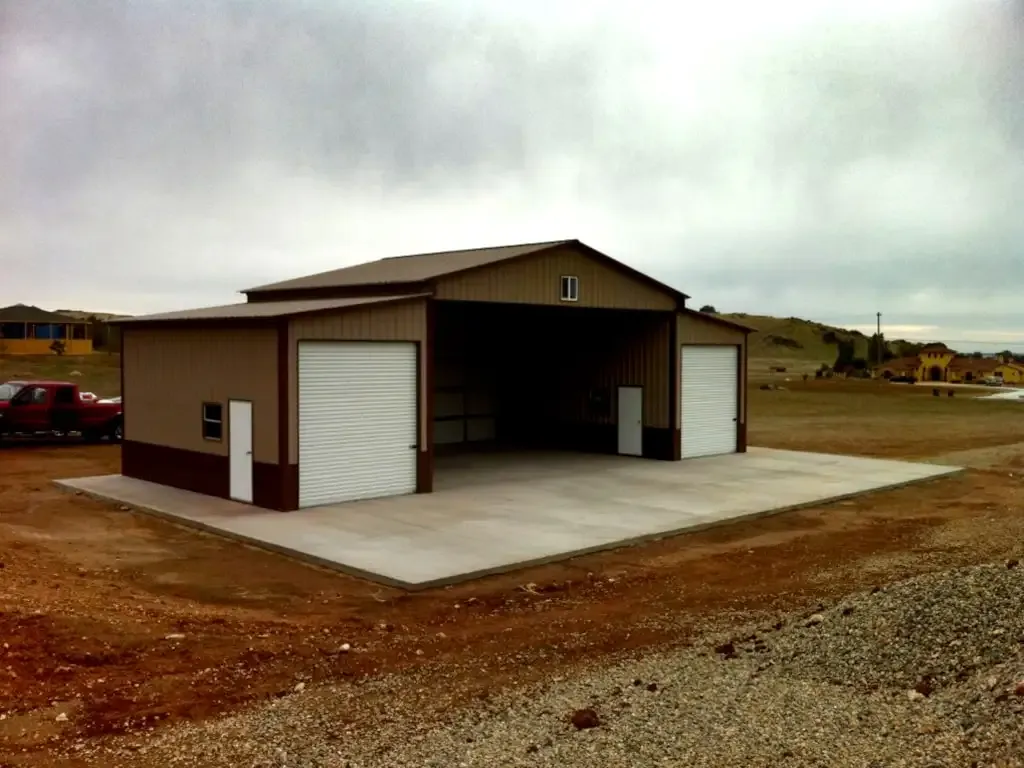 Commercial & Custom Buildings image